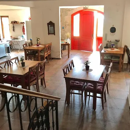 Pirnal Otel