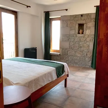 Nocleg ze śniadaniem Pirnal Otel *